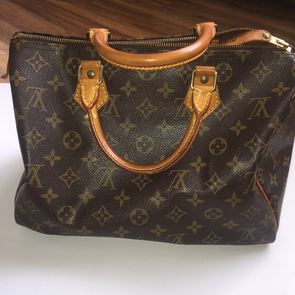 Authentic Louis Vuitton Speedy 30